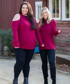 Boutique Simplified The Little Wine Top Cold Shoulder