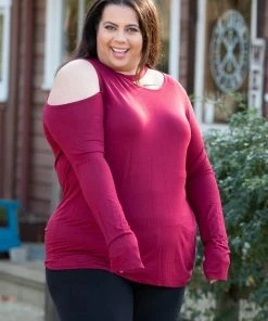 Boutique Simplified The Little Wine Top Cold Shoulder