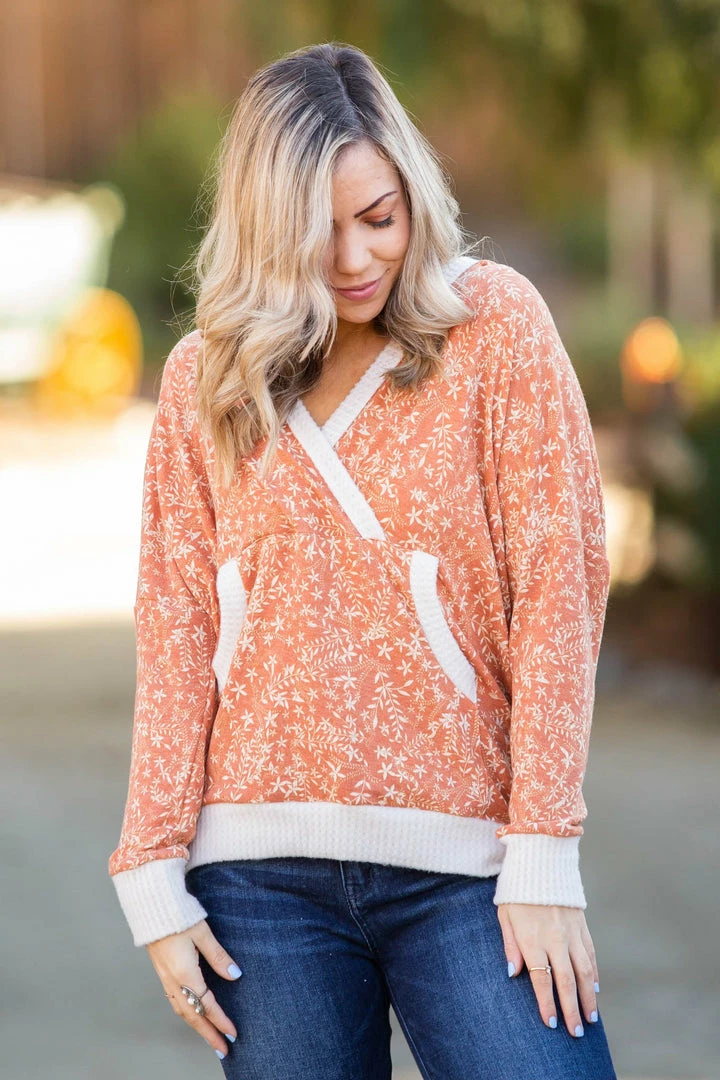 Boutique Simplified Rustic Floral Knit Hoodie 9 Boutique Simplified Rustic Floral Knit Hoodie