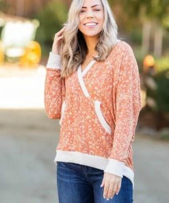 Boutique Simplified Rustic Floral Knit Hoodie 16 Boutique Simplified Rustic Floral Knit Hoodie
