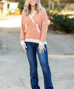 Boutique Simplified Rustic Floral Knit Hoodie 15 Boutique Simplified Rustic Floral Knit Hoodie