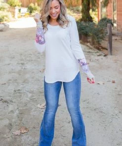 Boutique Simplified Pleasantly Abloom Long Sleeve Top
