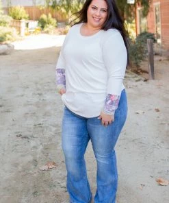 Boutique Simplified Pleasantly Abloom Long Sleeve Top