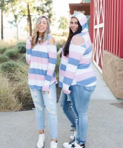 Boutique Simplified Oceanside Cold Shoulder Thumbhole Hoodie 3X