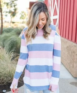 Boutique Simplified Oceanside Cold Shoulder Thumbhole Hoodie 3X