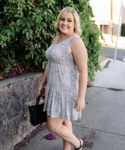 No Ship Drop Ship Leapin Leopard Sleeveless Dress 16 No Ship Drop Ship Leapin Leopard Sleeveless Dress