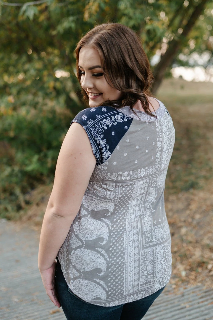 No Ship Drop Ship Pretty As A Picture Paisley Sleeveless Top 4 No Ship Drop Ship Pretty As A Picture Paisley Sleeveless Top