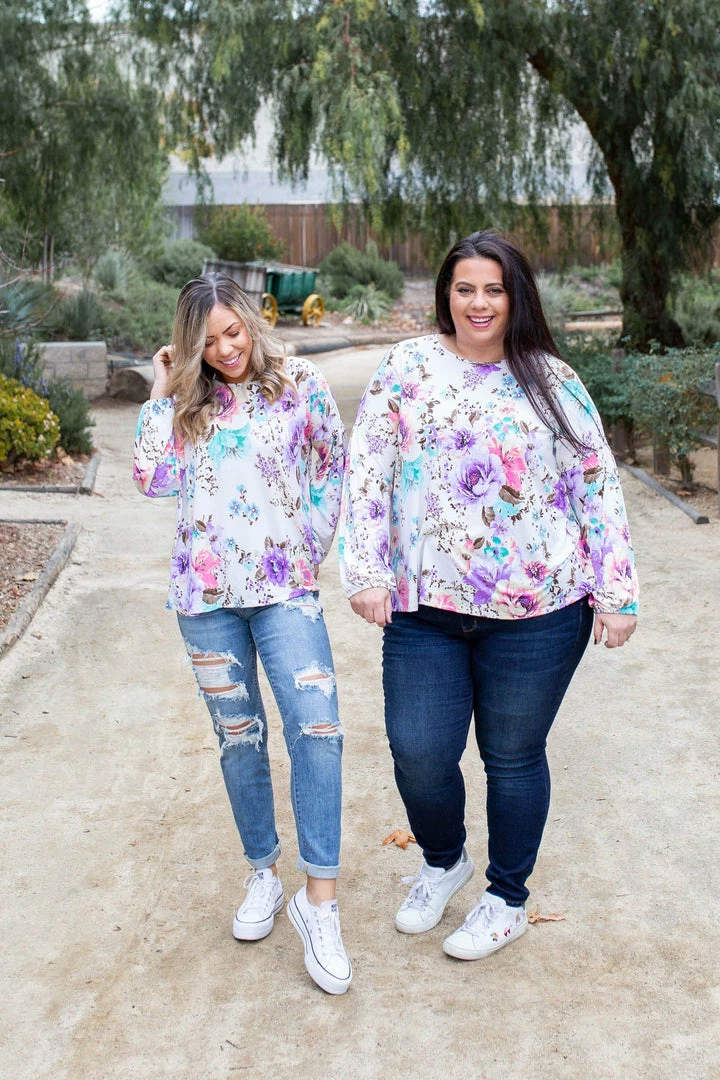 Boutique Simplified Lavender Blooms Bishop Sleeve Top 3 Boutique Simplified Lavender Blooms Bishop Sleeve Top