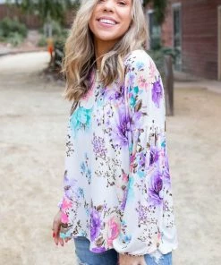 Boutique Simplified Lavender Blooms Bishop Sleeve Top 16 Boutique Simplified Lavender Blooms Bishop Sleeve Top