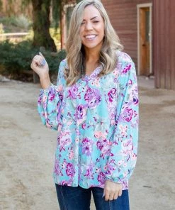 Boutique Simplified Pop Of Neon Long Sleeve Top