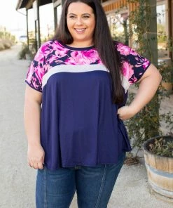 Boutique Simplified Midnight Rose Colorblock Top