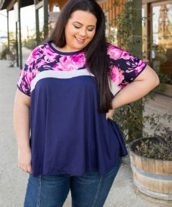 Boutique Simplified Midnight Rose Colorblock Top