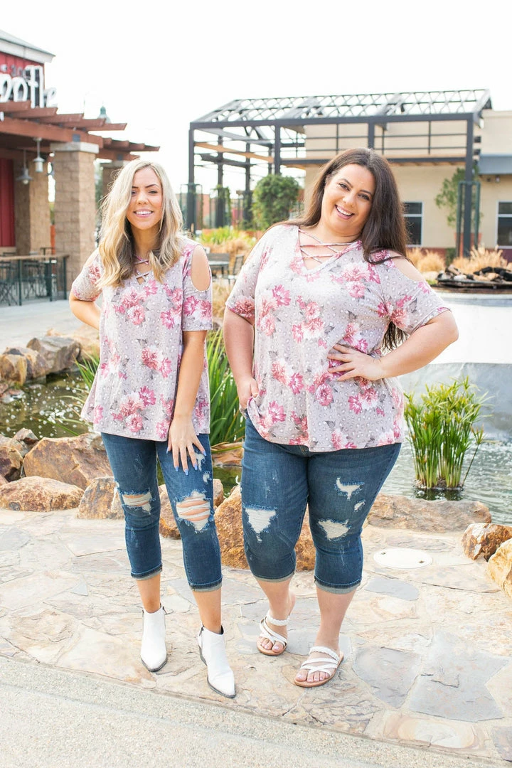 Boutique Simplified Snow Kissed Garden Cold Shoulder 3 Boutique Simplified Snow Kissed Garden Cold Shoulder