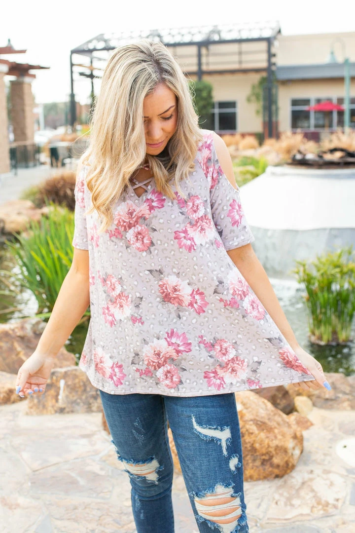 Boutique Simplified Snow Kissed Garden Cold Shoulder 4 Boutique Simplified Snow Kissed Garden Cold Shoulder