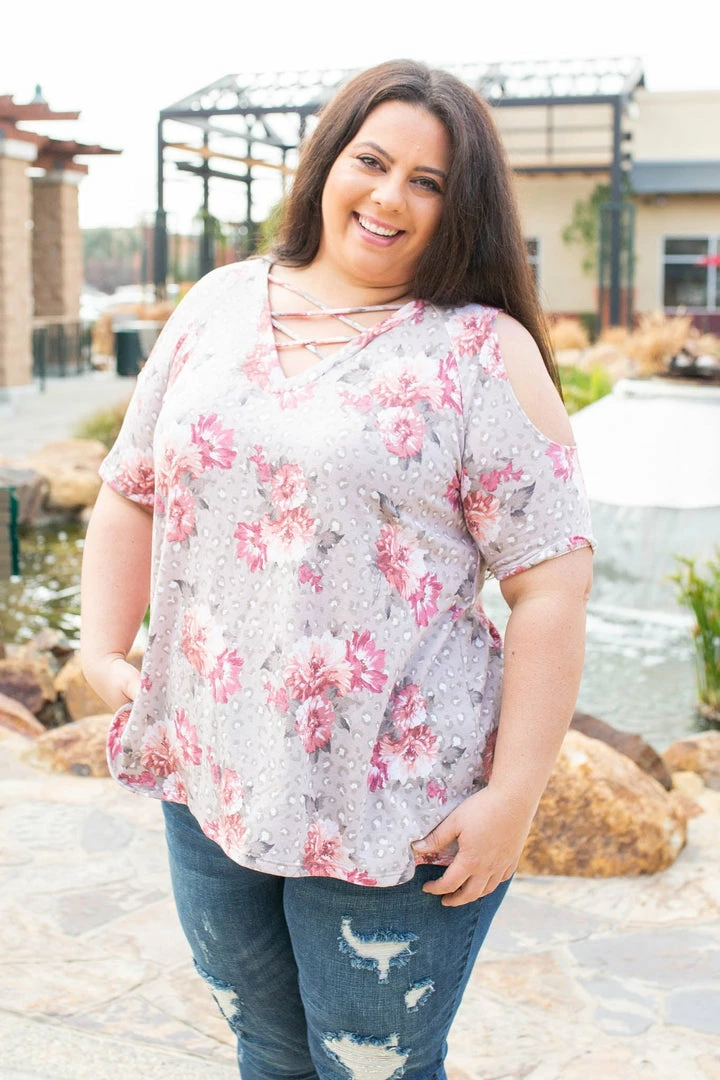 Boutique Simplified Snow Kissed Garden Cold Shoulder 6 Boutique Simplified Snow Kissed Garden Cold Shoulder