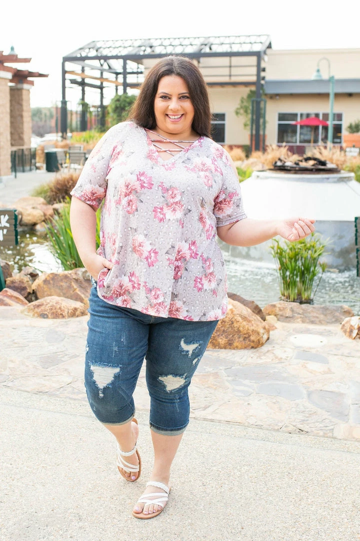 Boutique Simplified Snow Kissed Garden Cold Shoulder 7 Boutique Simplified Snow Kissed Garden Cold Shoulder