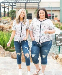 Boutique Simplified Serendipity Front Tie Top 14 Boutique Simplified Serendipity Front Tie Top