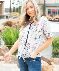 Boutique Simplified Serendipity Front Tie Top