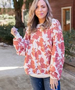 Boutique Simplified Vintage Floral Reversible Pullover