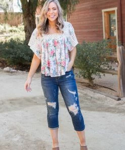 Boutique Simplified Simply Gorgeous Lace Trim Top