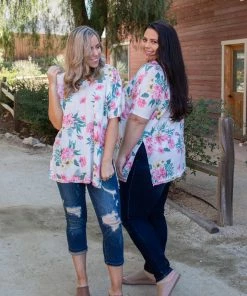 Boutique Simplified Tropical Dreamin Oversized Top