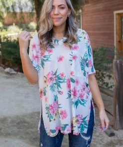 Boutique Simplified Tropical Dreamin Oversized Top