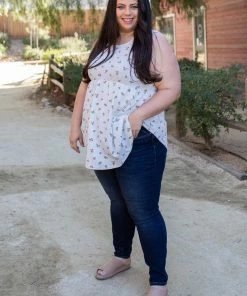 Boutique Simplified Perpetual Bliss Sleeveless Babydoll