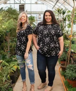 Boutique Simplified Free My Soul Short Sleeve Top