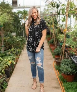 Boutique Simplified Free My Soul Short Sleeve Top