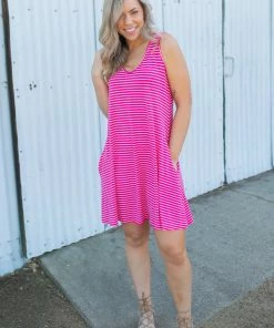 Boutique Simplified Hot To Trot Sleeveless Swing Dress In Hot Pink 3X