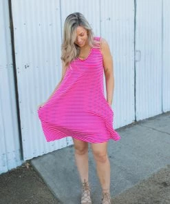 Boutique Simplified Hot To Trot Sleeveless Swing Dress In Hot Pink 3X