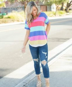 Boutique Simplified Classic Seaside Short Sleeve Top