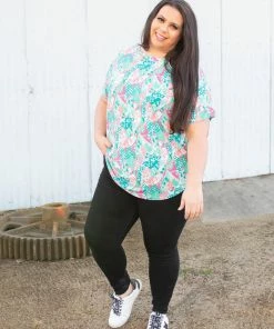 Boutique Simplified Don't Be Coy Short Sleeve Top