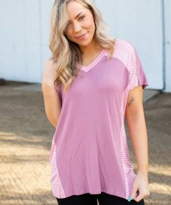 Boutique Simplified Rosey Cheeks Short Sleeve Top