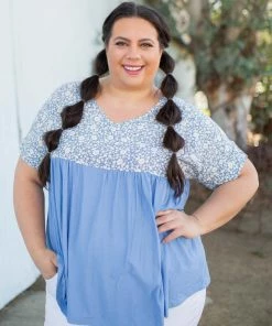 Boutique Simplified Spring Daisy Babydoll Top