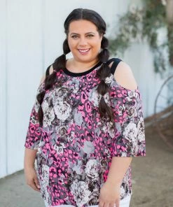 Boutique Simplified Make Yourself Happy 3/4 Sleeve Top