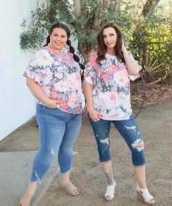 Boutique Simplified Coral Euphoria Ruffle Sleeve Top