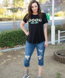 Boutique Simplified Good Vibes Short Sleeve Top