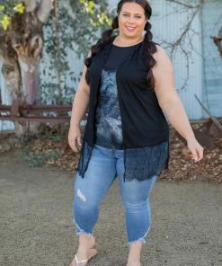 Boutique Simplified Elegantly Laced Vest