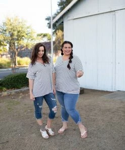 Boutique Simplified High Hopes Short Sleeve Top