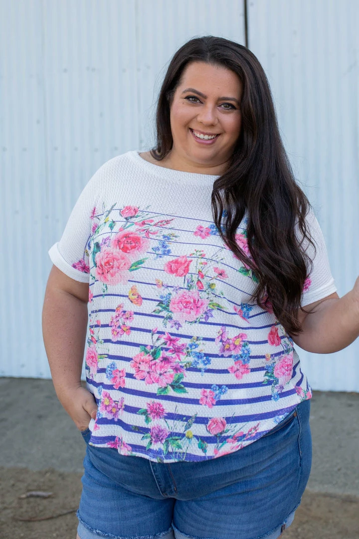 Boutique Simplified Pretty As A Flower Short Sleeve Top 2X 2 Boutique Simplified Pretty As A Flower Short Sleeve Top 2X