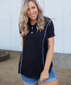 Boutique Simplified Bound To You Short Sleeve Top