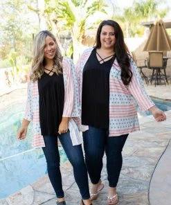 Boutique Simplified United We Stand Kimono Cardigan 12 Boutique Simplified United We Stand Kimono Cardigan