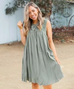Boutique Simplified Escape From The Norm Dress