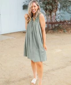 Boutique Simplified Escape From The Norm Dress