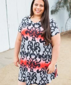 Boutique Simplified Damask You A Question T-shirt Dress