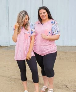 Boutique Simplified Meet In The Middle Short Sleeve Raglan