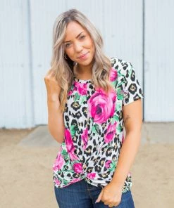 Boutique Simplified 1X Once Upon A Dream Twist Top