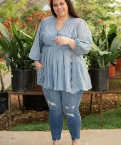 Boutique Simplified Take Me Out Lace Tunic