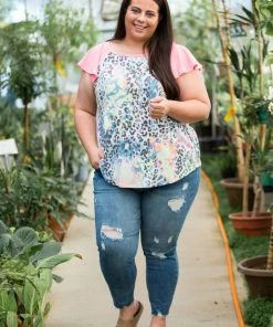 Boutique Simplified Summertime Flutter Sleeve Top